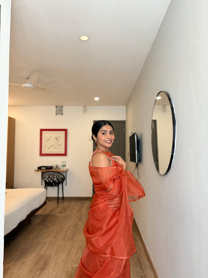 HAYAT LUXE -SLEEVELESS