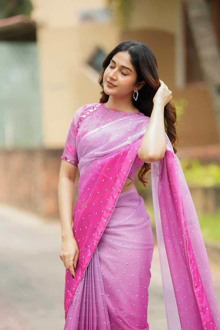 MIRA ROSELLE- BLOOM EDIT