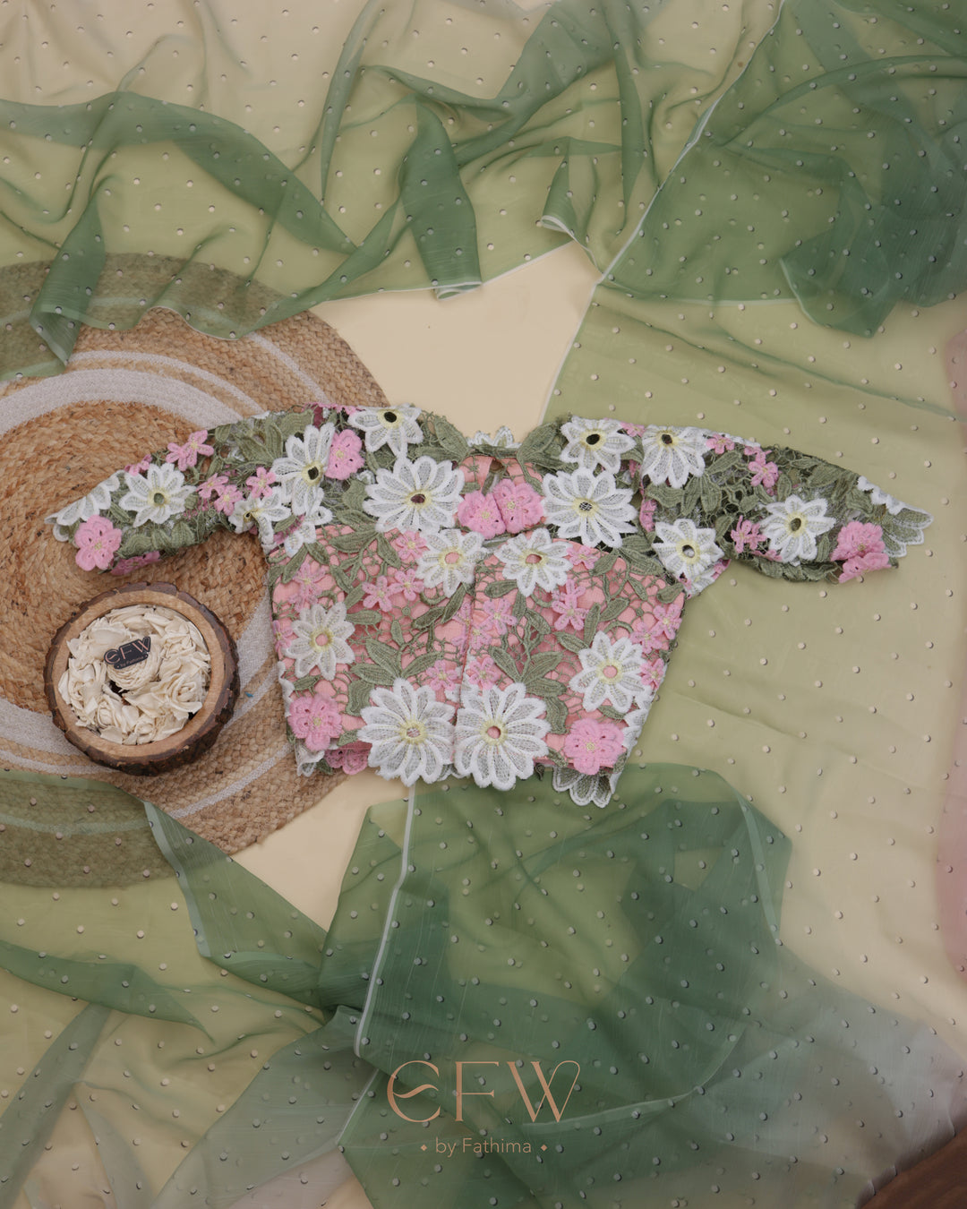 NAYRA-THE SCRATCH EDIT