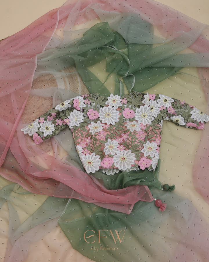 NAYRA-THE SCRATCH EDIT