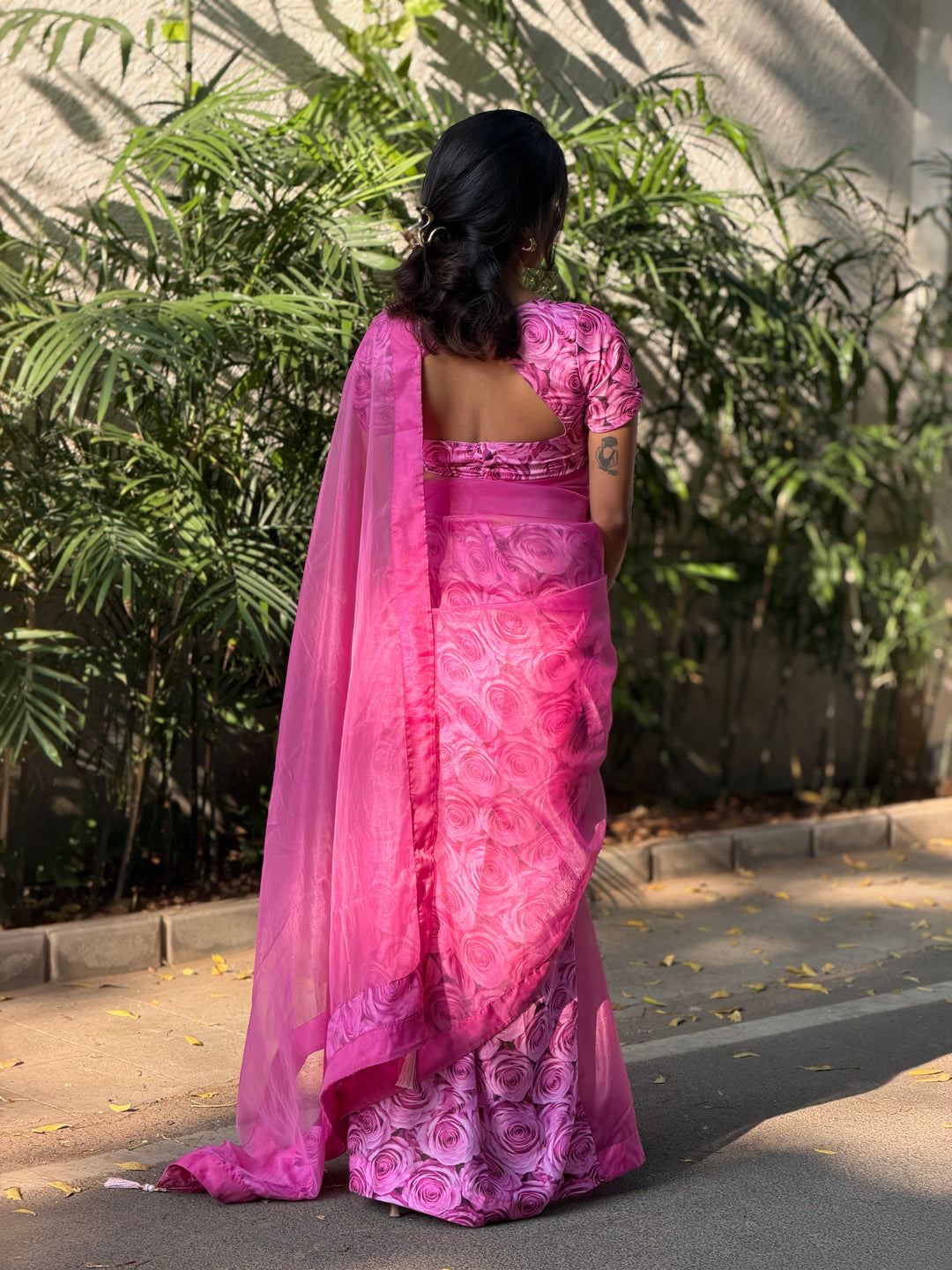 ZOYA ROSE WHISPER LUXE