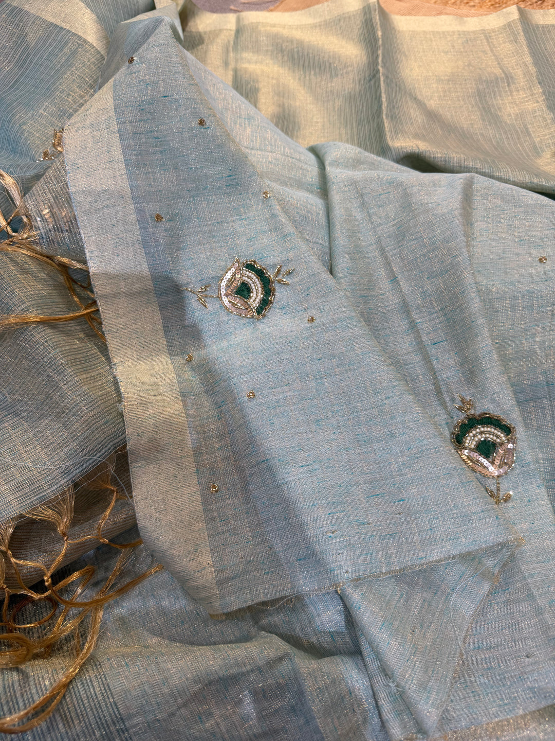 MATHIGA-TISSUE LINEN HANDWORK