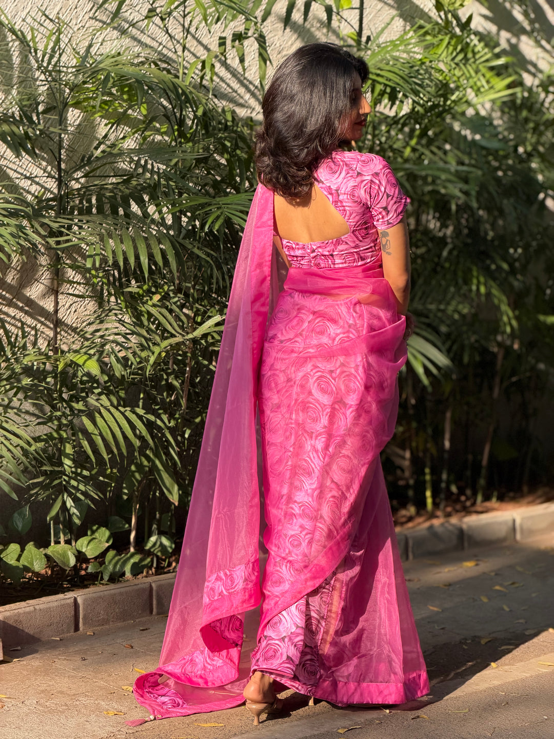 ZOYA ROSE WHISPER LUXE