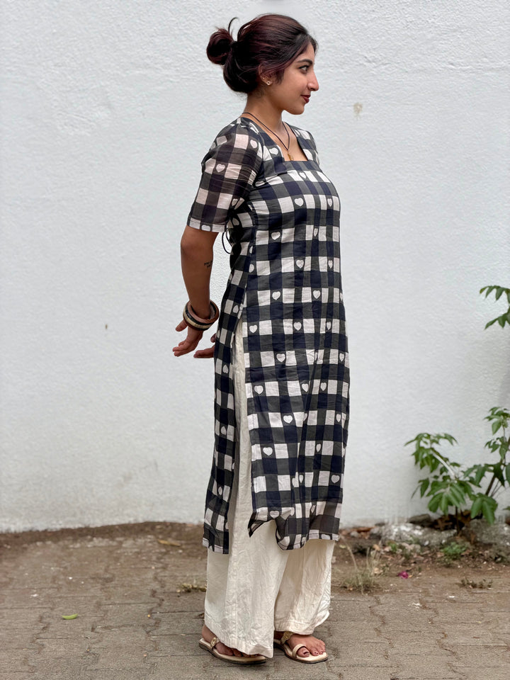 YOUR HEARTMATE KURTI