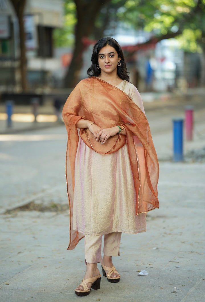 AADHIRA KURTA SET