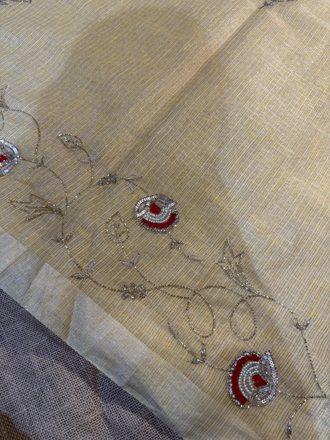 FAHIDA-TISSUE LINEN HANDWORK