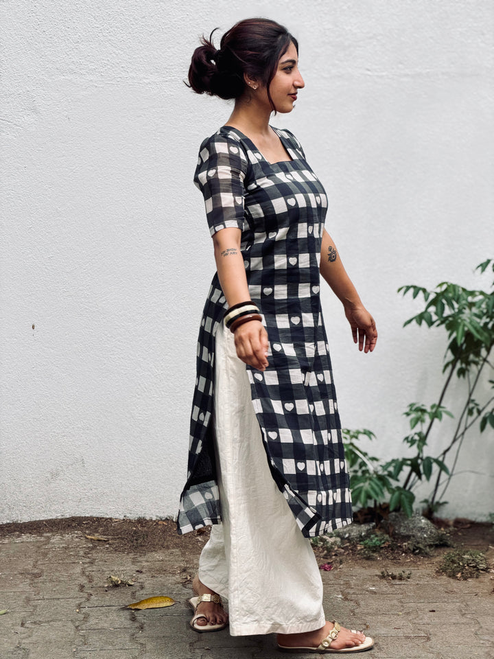 YOUR HEARTMATE KURTI