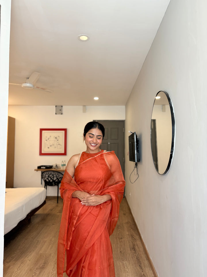 HAYAT LUXE -SLEEVELESS