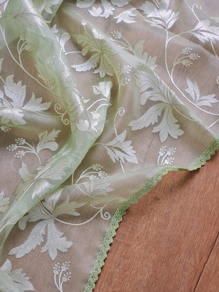 BENAZIR-PISTA GREEN lace border
