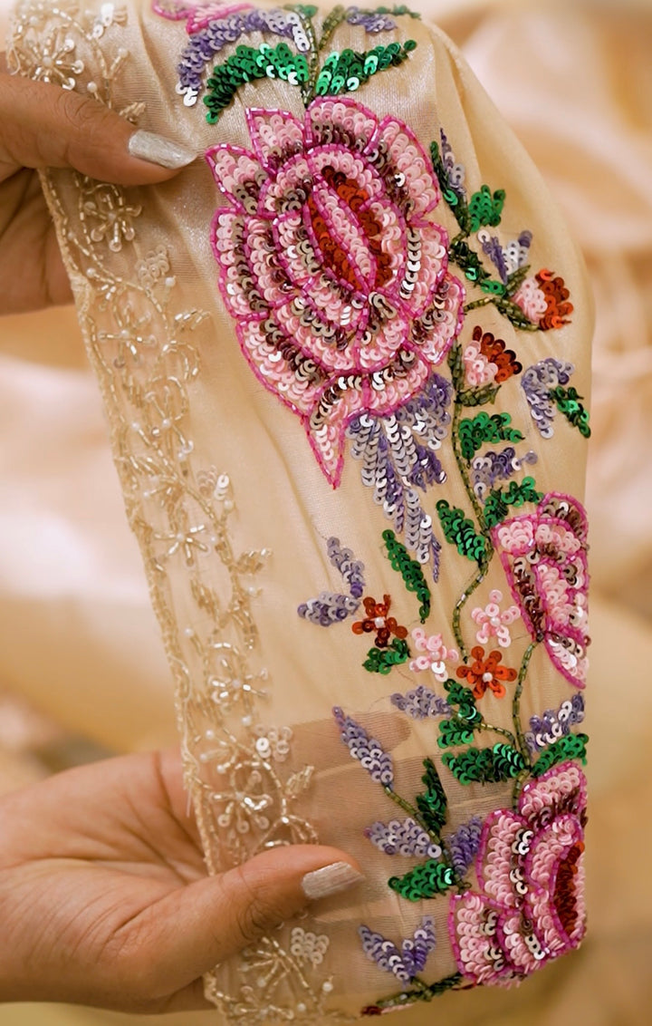 ROSE CHAMPAGNE HANDWORK