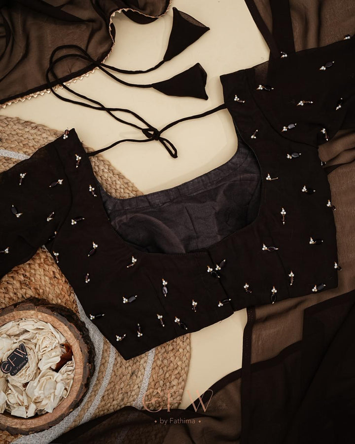 SAMAIRA-THE SCRATCH EDIT