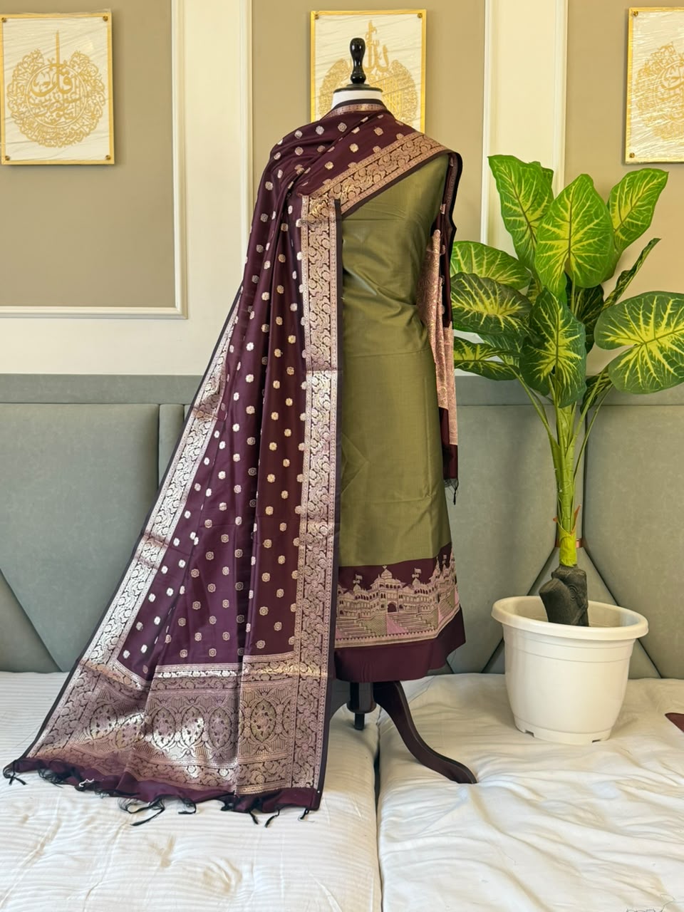 SHEHNAZ-OLIVE WINE
