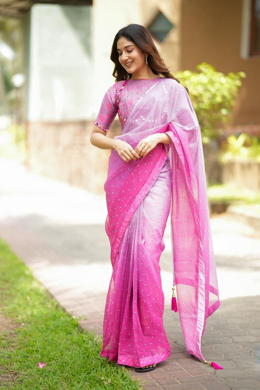 MIRA ROSELLE- BLOOM EDIT