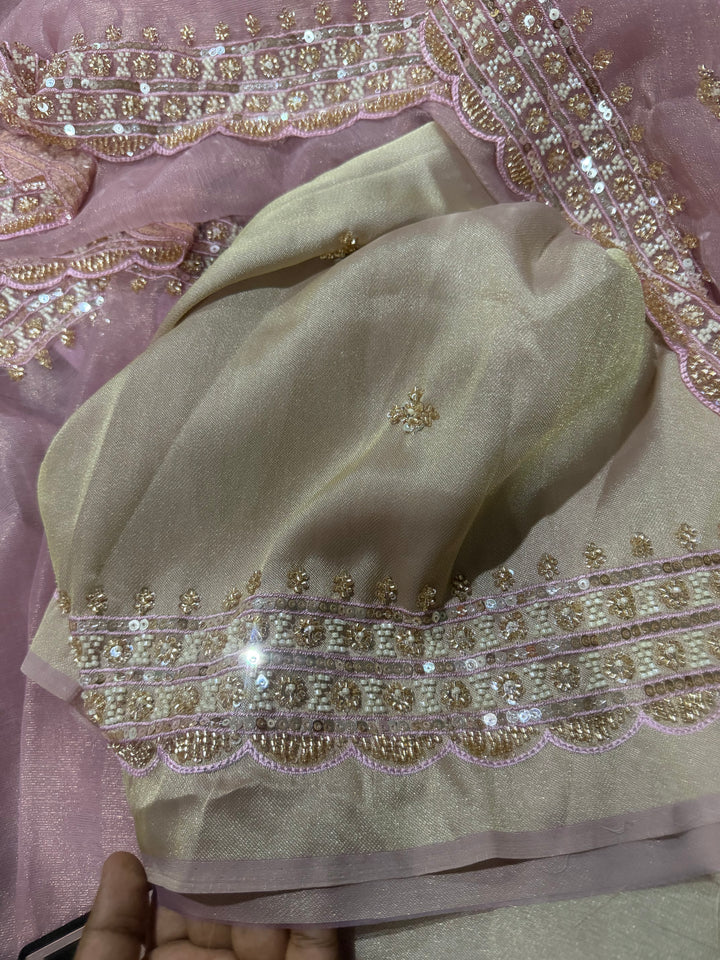 BLUSH AT SEVEN