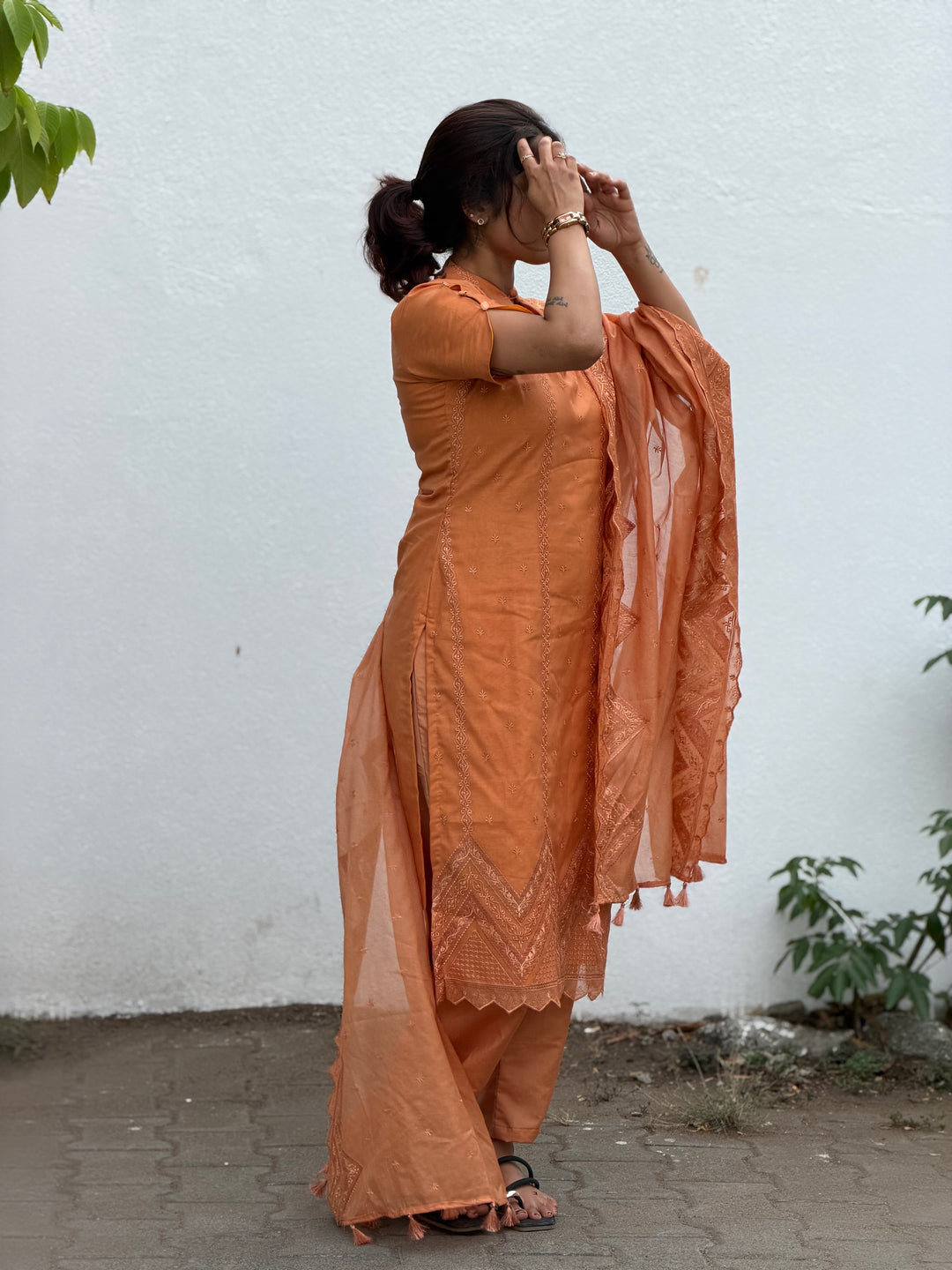 RUST ZARIYA SUIT