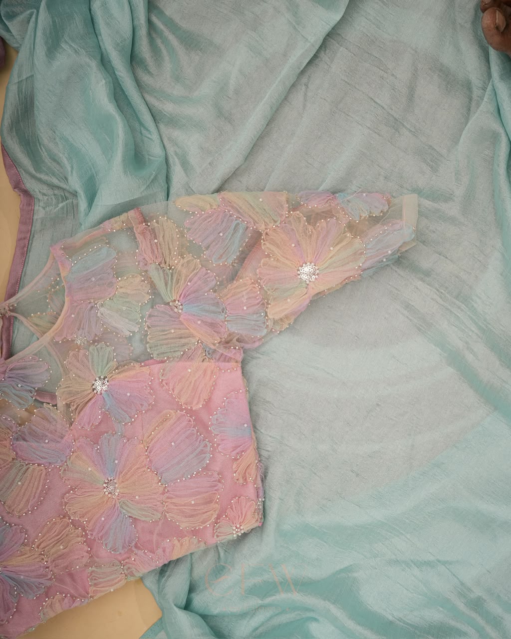 CELESTIA LUXE-PASTEL
