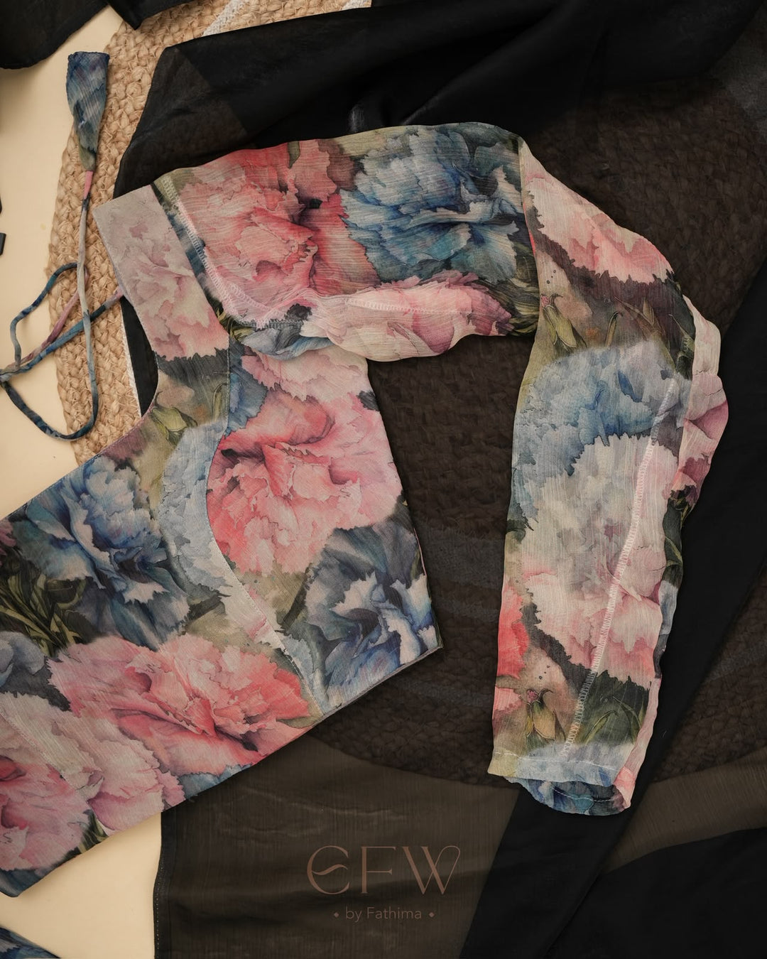 NIRISHA - FLORAL EDIT