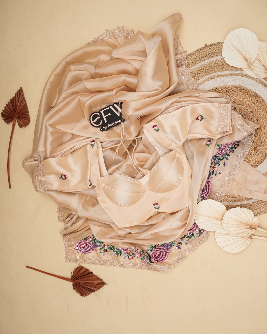 ROSE CHAMPAGNE HANDWORK