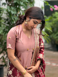 ZEENAT-ONION PINK MAROON
