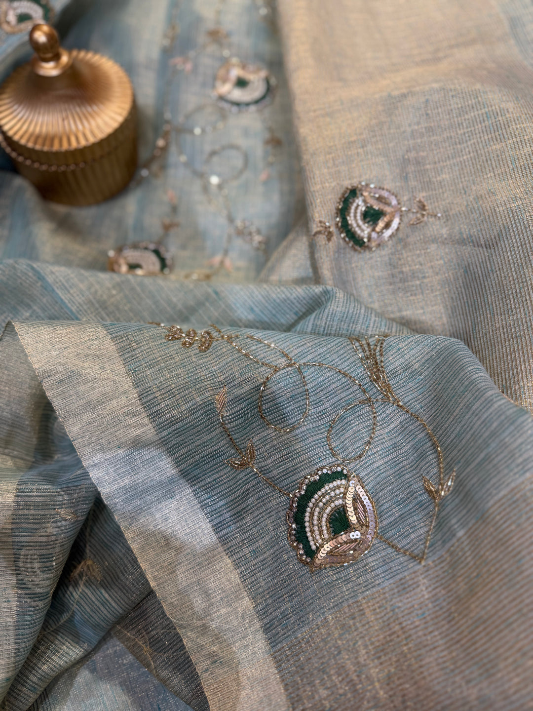 MATHIGA-TISSUE LINEN HANDWORK