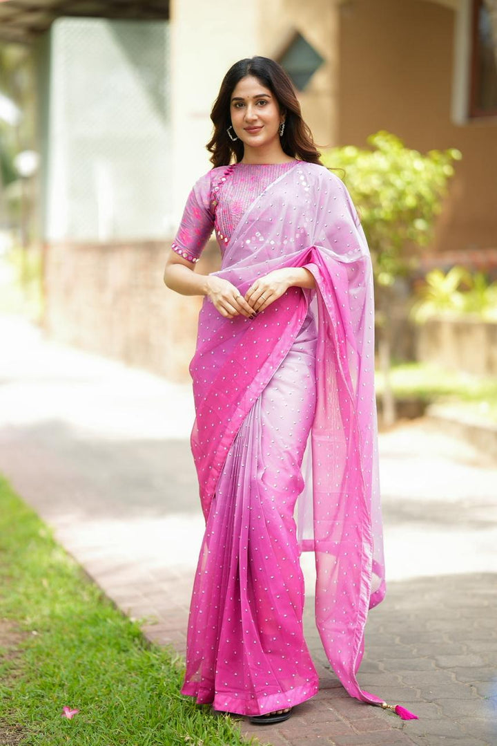 MIRA ROSELLE- BLOOM EDIT