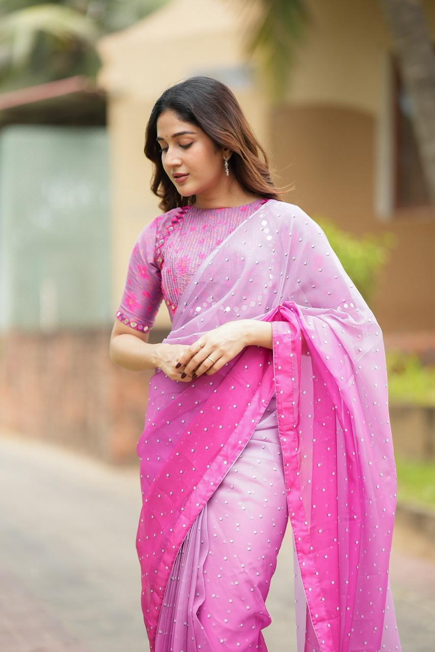 MIRA ROSELLE- BLOOM EDIT