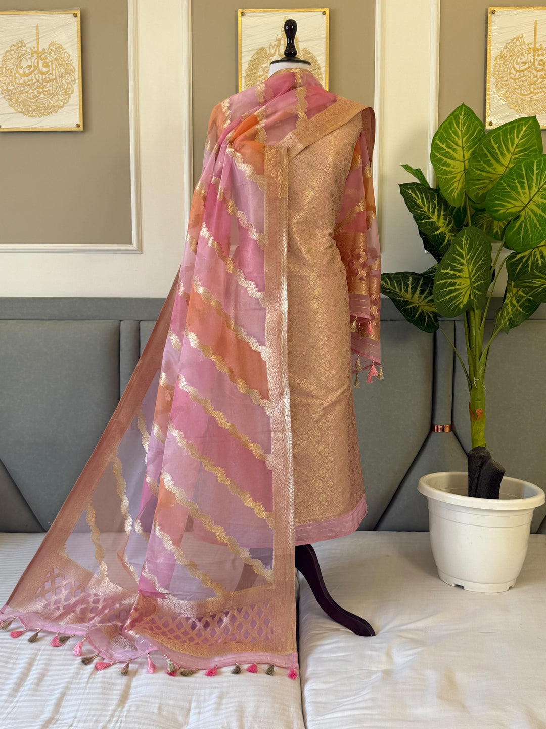 SULTANA-PINK