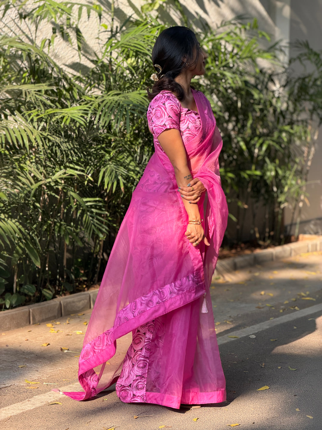 ZOYA ROSE WHISPER LUXE