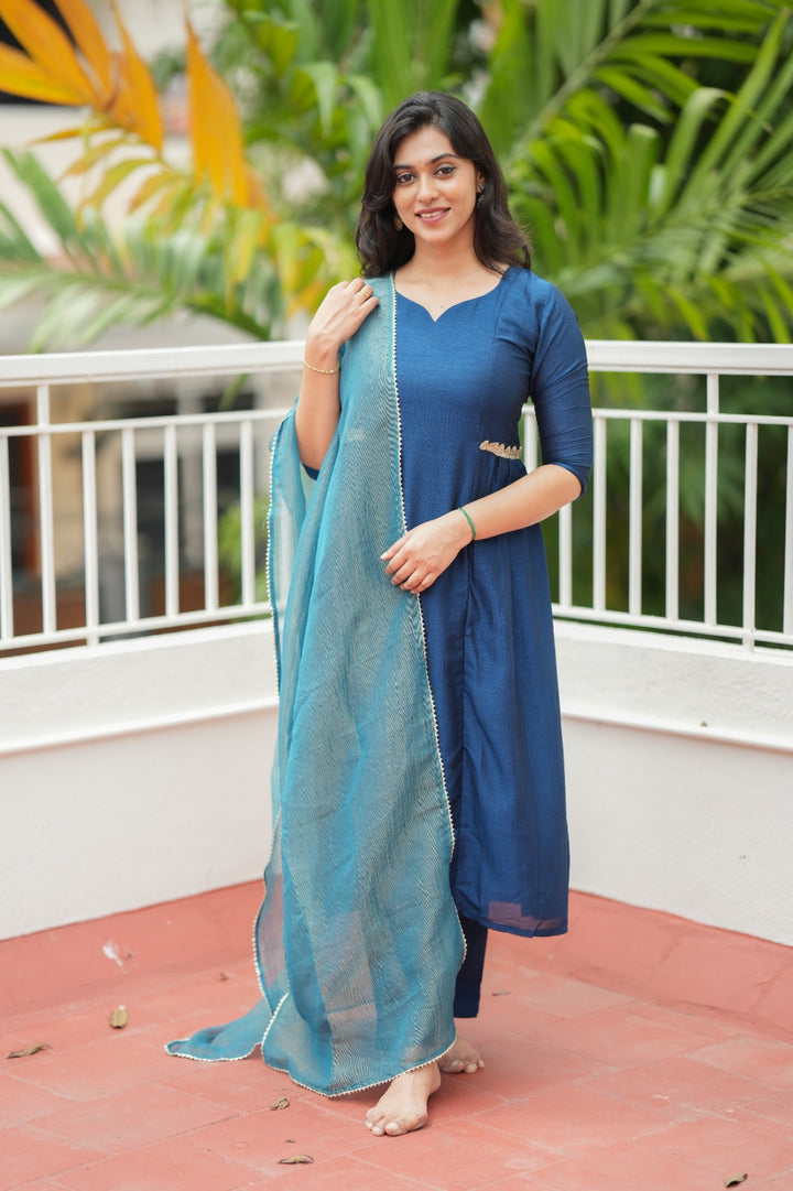 MIRAAYA KURTA SET