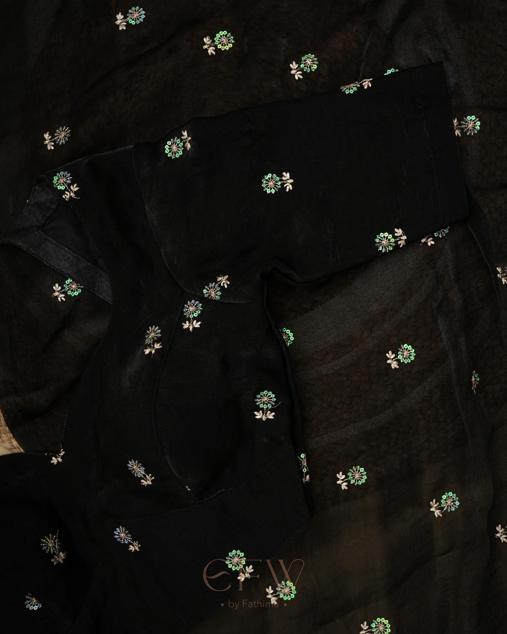 ZAHIRA-BLACK