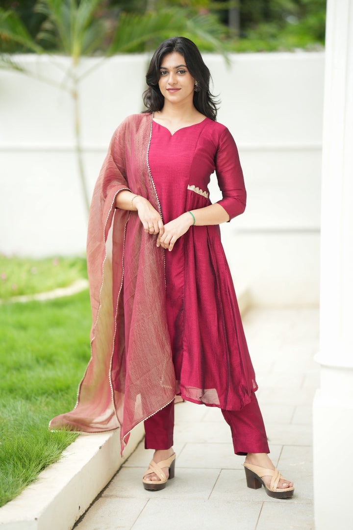 AARVIKA KURTA SET