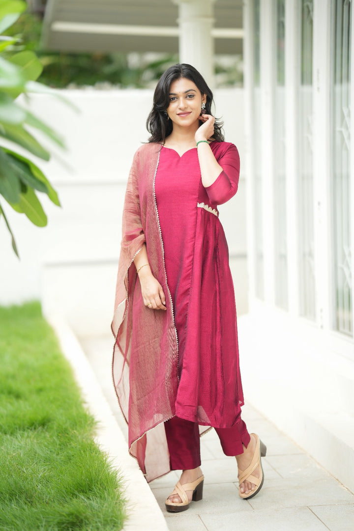 AARVIKA KURTA SET