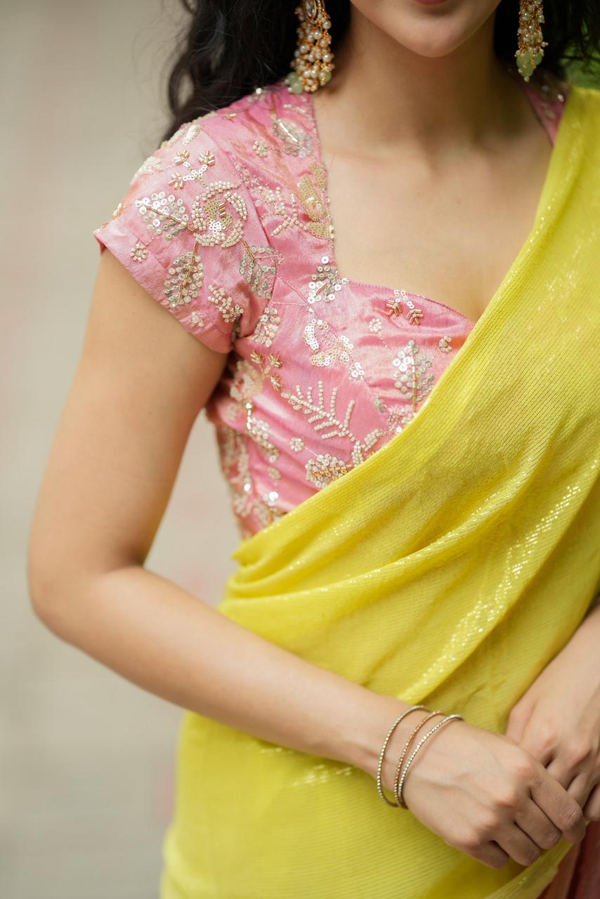 AARVI LUXE-LUXE EDIT