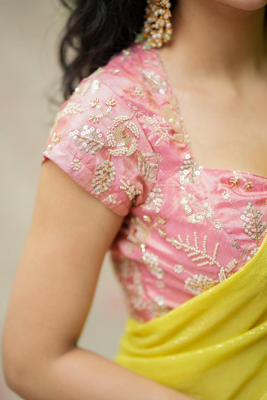 AARVI LUXE-LUXE EDIT