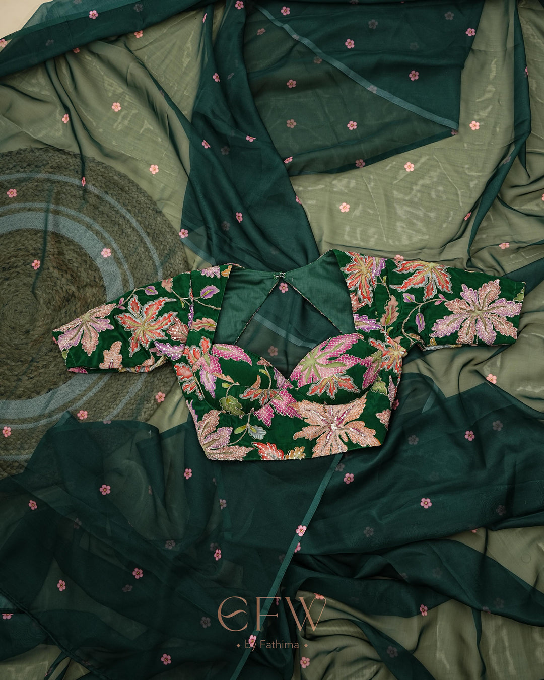 THASIRA LUXE (BLOUSE ONLY)